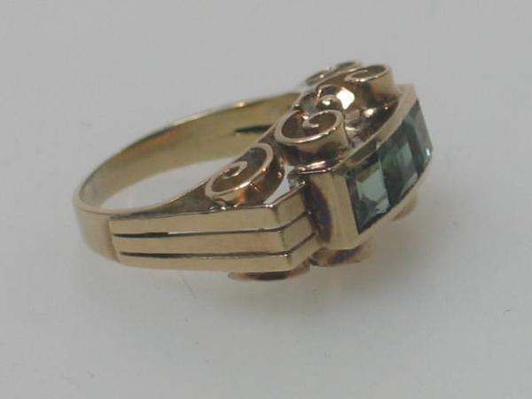 Antikschmuck Ring aus 585er Gold mit Turmalin Edelsteinen, Größe 49, Gewicht: 5,2g