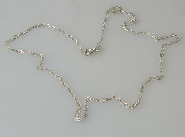 Halskette im Phantasiemuster aus 925er Sterlingsilber, Länge 50,0 cm, Gewicht: 1,7g