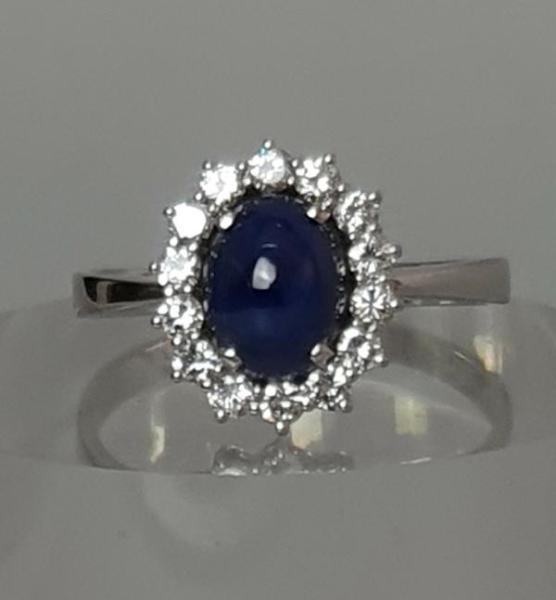 Saphir- Diamantring aus 750er Weißgold, Größe 67, Gewicht: 5,1g