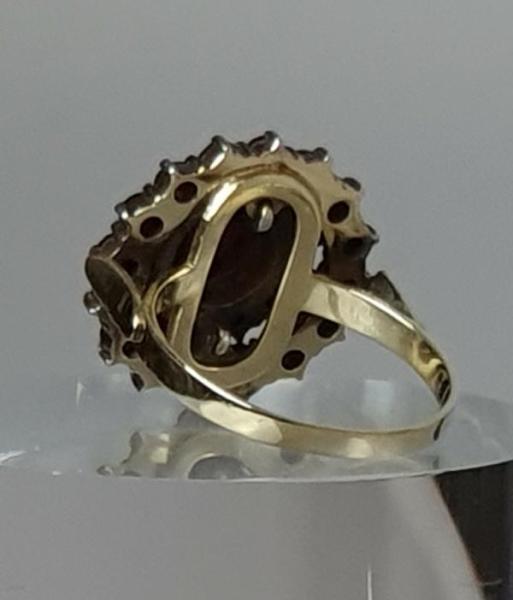 Granatsteinring mit 31 Edelsteinen, 585er Gold, Größe 56, Gewicht: 5,0g
