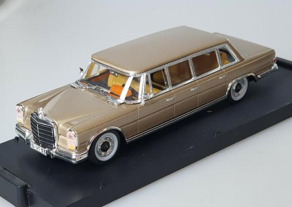 Vitesse Mercedes-Benz 600 Pullmann (1965) W100, goldmetallic, 1:43 in OVP