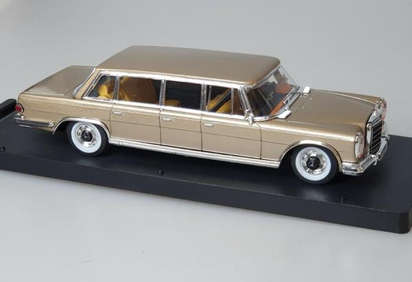 Vitesse Mercedes-Benz 600 Pullmann (1965) W100, goldmetallic, 1:43 in OVP