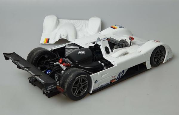 BMW V12LMR 1:18