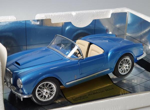 Lancia Aurelia B24 Spider 1:18