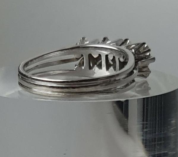 Fantastischer Diamantring mit 11 Diamanten (1.33 ct) aus 750er Weißgold, Größe 59, Gewicht: 6,7g