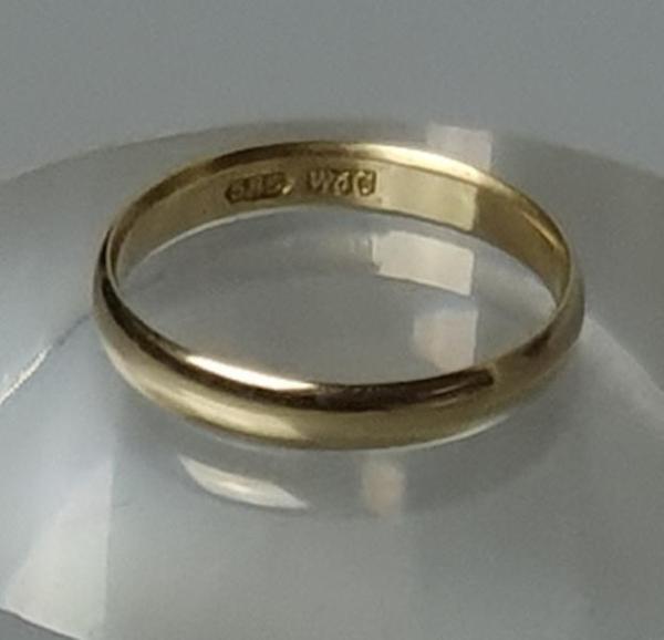 Bandring / Ehering aus 585er Gelbgold, Größe 52, Gewicht: 1,8g