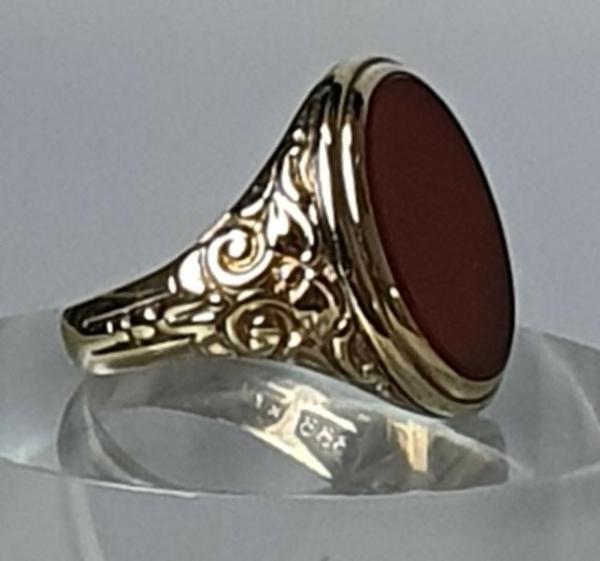 RIng mit Karneol Schmucksteinplatte aus 333er Gold, Größe 59, Gewicht: 6,2g