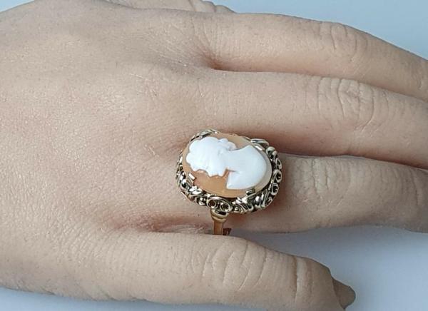 Kameé Ring aus 333er Gold, Größe 61, Gewicht: 3,9g