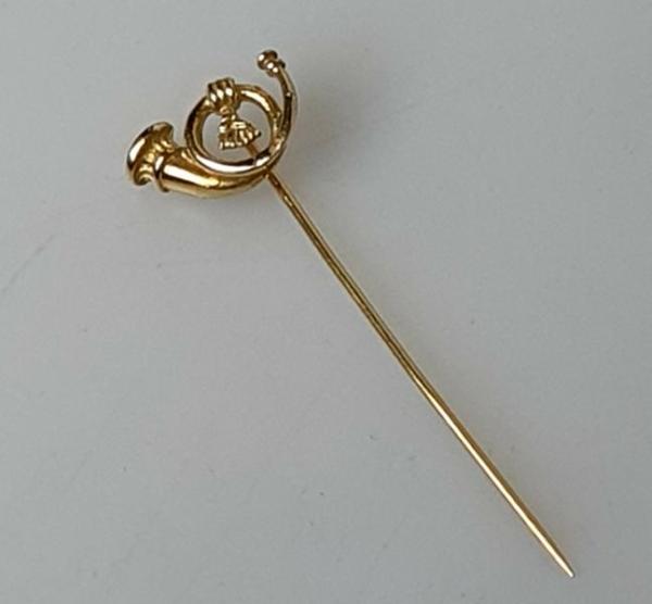 Anstecknadel "Jägerhorn" aus 585er Gold, Gewicht: 2,1g
