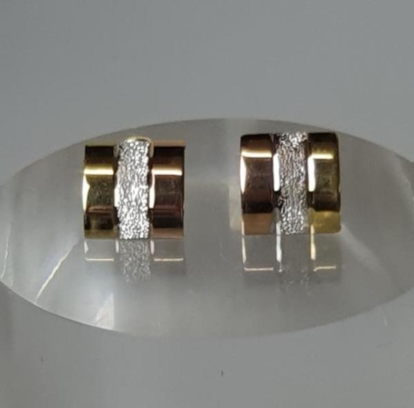 Tricolor Ohrstecker diamantiert aus 750er Gold, Gewicht: 1,1g