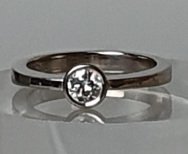 DEY Brillantsolitär mit 0.25 ct. aus 750er Weissgold, Größe 55, Gewicht: 5,4g