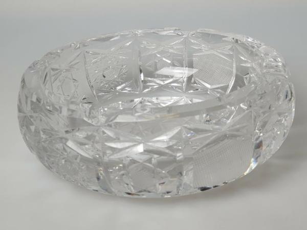 Vintage Massiver Kristallglas Aschenbecher, wunderschön gestaltet