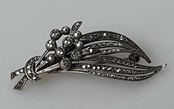 Vintage Floralbrosche aus 800er Silber mit Markasiten, Gewicht: 11,3g