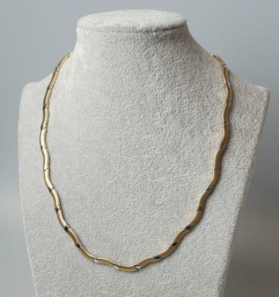 Bicolor Wellen Halskette aus 585er Gelb- und Weißgold, Länge ca. 42-45 cm, Gewicht: 27,2g