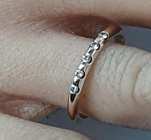 Diamantring mit 0.10 ct. aus 585 Gold, Größe 54, Gewicht: 2,1g