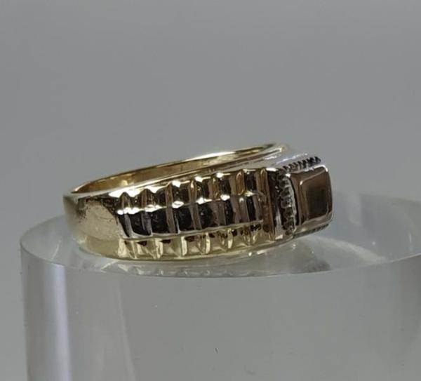 Bicolor Ring mit Borkenmuster aus 585er Gelb- und Weißgold, Größe 58, Gewicht: 7,3g
