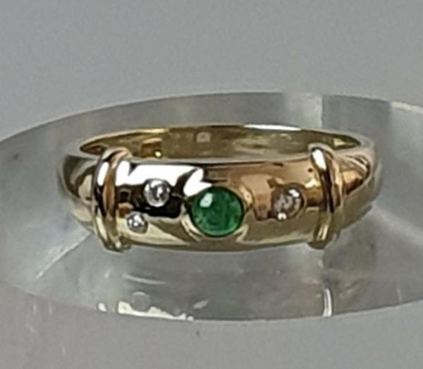 Smaragd- Diamantring, 585 Gold, Größe 55, Gewicht: 3,3g