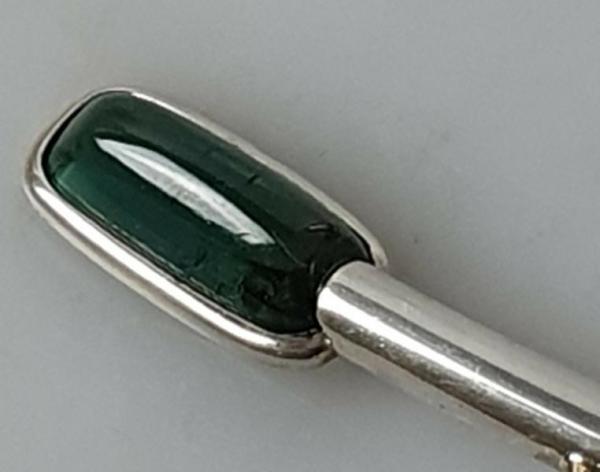 Vintage: Große Turmalin Schmucksteinbrosche aus 925er Sterlingsilber und 585er Gold
