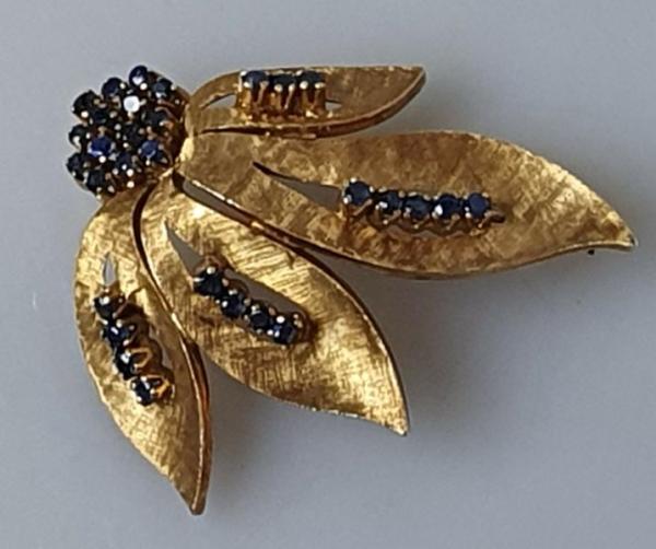 Vintage Brosche mit Saphirbesatz aus 750er Gold, Gewicht: 8,5g