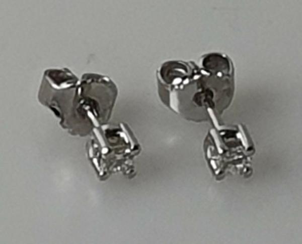 Diamanten Ohrstecker aus 585er Weißgold mit 0.16 ct., Gewicht: 1,2g
