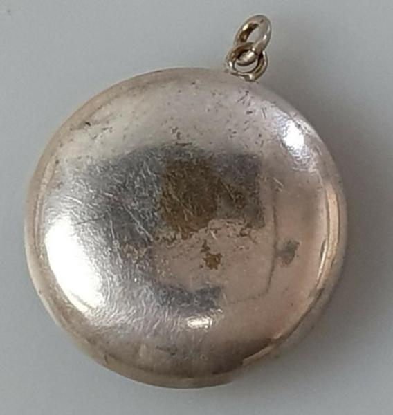 Vintage Kettenanhänger Maria Pillendose o.ä. versilbert