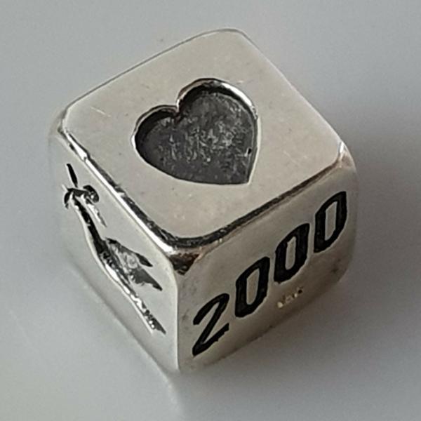 Würfel mit Symbolen aus 925er Sterlingsilber, Gewicht: 25,1g