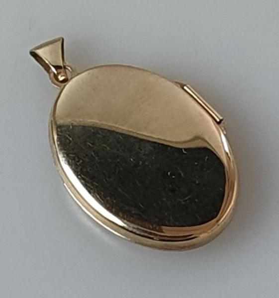Foto Medaillon Anhänger aus 375er Gelb und Weißgold, Gewicht: 3,1g