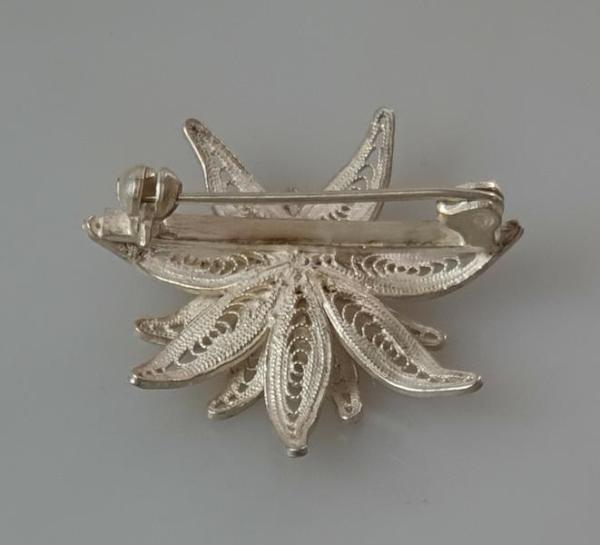 Brosche "Edelweiß" aus 925er Sterlingsilber, Gewicht: 4,5g