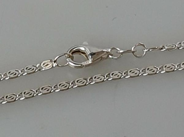 Halskette im Mäanderdesign aus 925er Sterlingsilber, Länge: 61,0 cm, Gewicht: 4,7g