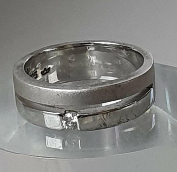 Zirkonia Schmucksteinring aus 925er Sterlingsilber, Größe 59, Gewicht: 7,6g