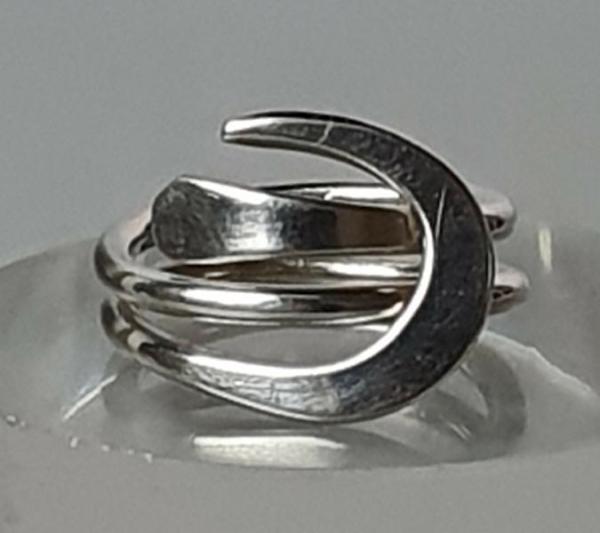 Ring aus 925er Sterlingsilber, Größe 51, Gewicht: 4,7g