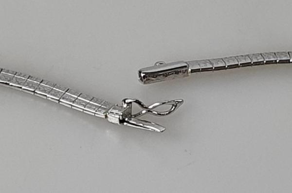 Halskette aus 835er Silber, Länge 45,5 cm, Gewicht: 16,0g