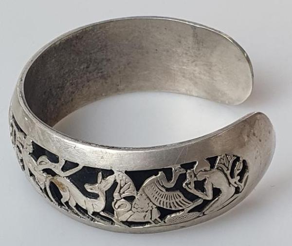 Vintage Armspange mit ägyptischen Motiven aus 800er Silber, Gewicht: 56,2g