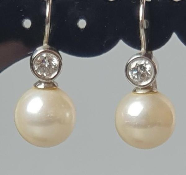 Handanfertigung Akoya Brillant Perlenohrhänger aus 750 Weißgold
