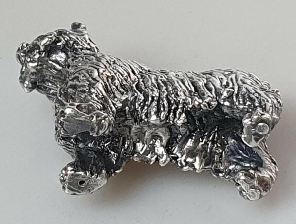 Handarbeit: Hundefigur -Terrier- aus reinem Silber 999,9er, Gewicht: 26,2g