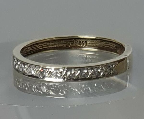 Memory Diamantring mit neun Diamanten aus 585er Gold, Größe 52, Gewicht: 1,9g