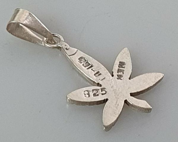 Anhänger "Hanfblatt" aus 925er Sterlingsilber, Gewicht: 2,3g