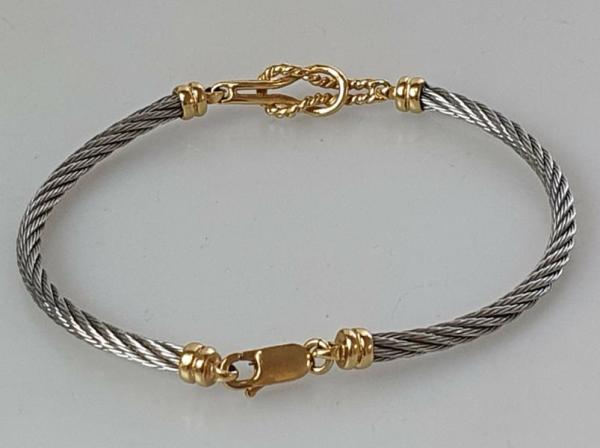 Edelstahl Seilarmband mit 750er Goldelementen und Karabinerverschluss