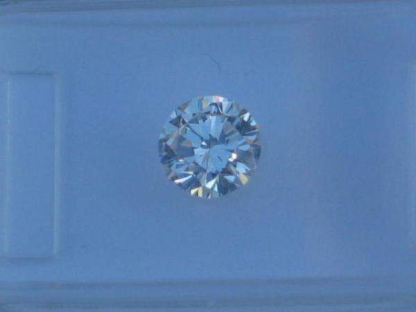 Diamant im Brillantschliff "L" 0.62 ct/ vvs1 mit IGI Report