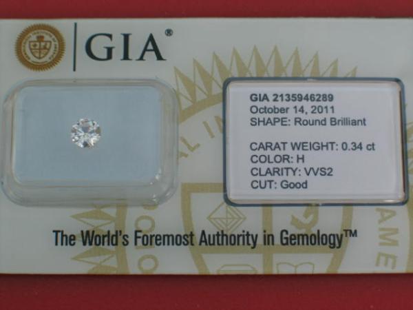 Diamant im Brillantschliff 0.34 ct/ "H" VVS2 mit GIA Report