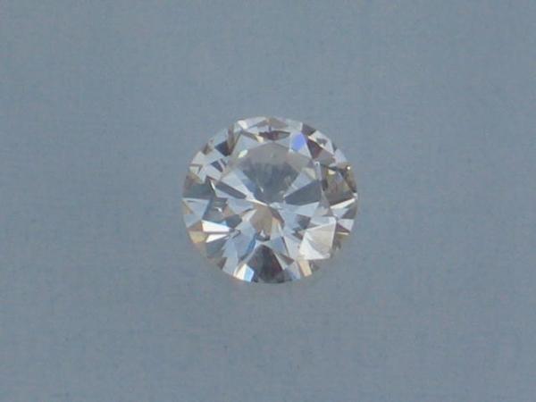 Diamant im Brillantschliff 0.34 ct/ "H" VVS2 mit GIA Report