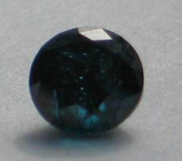Blauer Diamant im Brillantschliff mit 1.00 ct, I2 mit kleinem Delgrey-Diamond Report