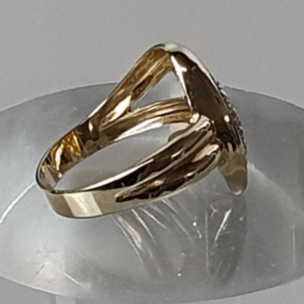 Diamantring aus 585er Gold, Größe 45, Gewicht: 1,9g