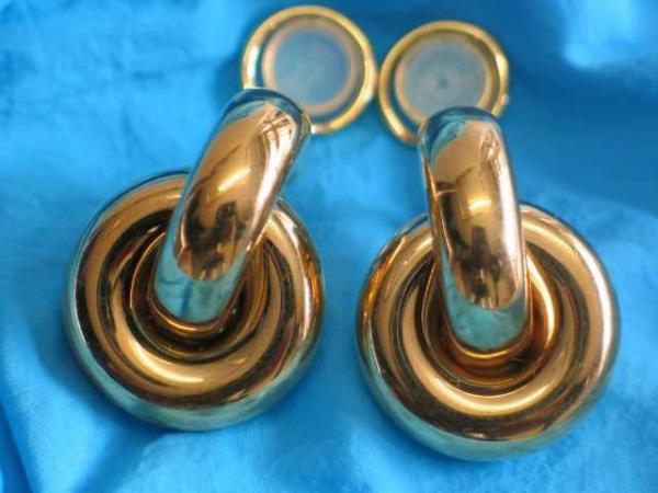 Wunderschöne Ohrclips "Verschlungene Ringe" 750er Gold, Gewicht: 31,5g