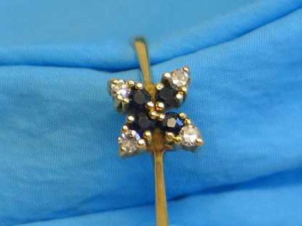 Neuwertig: Ring aus 900er Gold mit 4 Diamanten und 4 Saphir Edelsteinen Größe 58, Gewicht: 1,9g