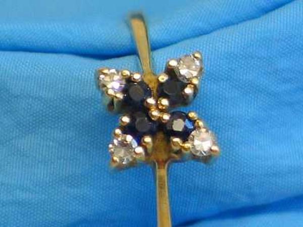 Neuwertig: Ring aus 900er Gold mit 4 Diamanten und 4 Saphir Edelsteinen Größe 58, Gewicht: 1,9g