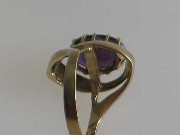 Prächtiger Amethystring aus 585er Gold, Größe 55, Gewicht: 5,2g