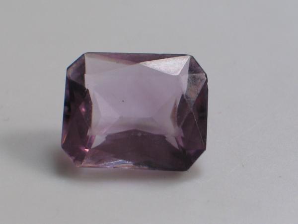 Amethyst im Scherenschliff, Gewicht: 7.0 ct.