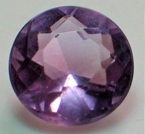 Amethyst im Rundschliff, Gewicht: 3.2 ct.