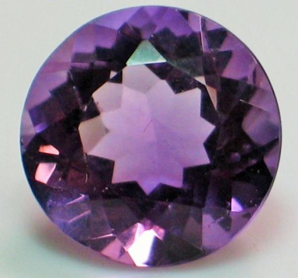 Amethyst im Rundschliff, Gewicht: 5.8 ct.